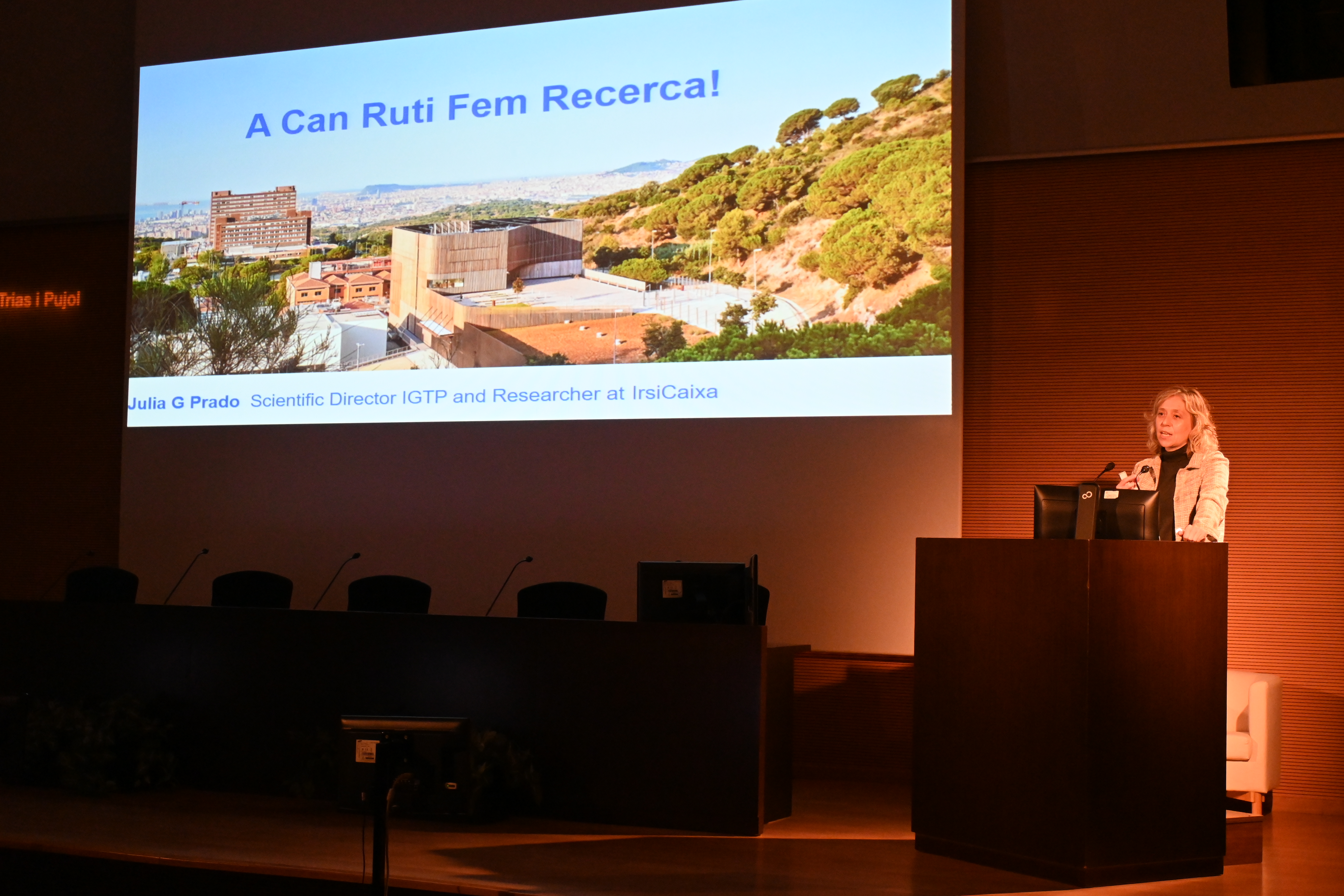 Julia Garcia presenting the Science Week at Can Ruti Campus